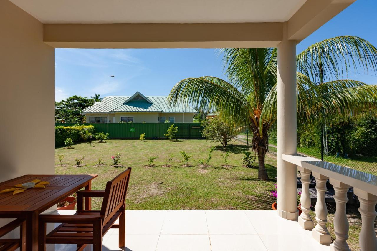 Blue Sky Self Catering Apartment Grand Anse  Exterior photo