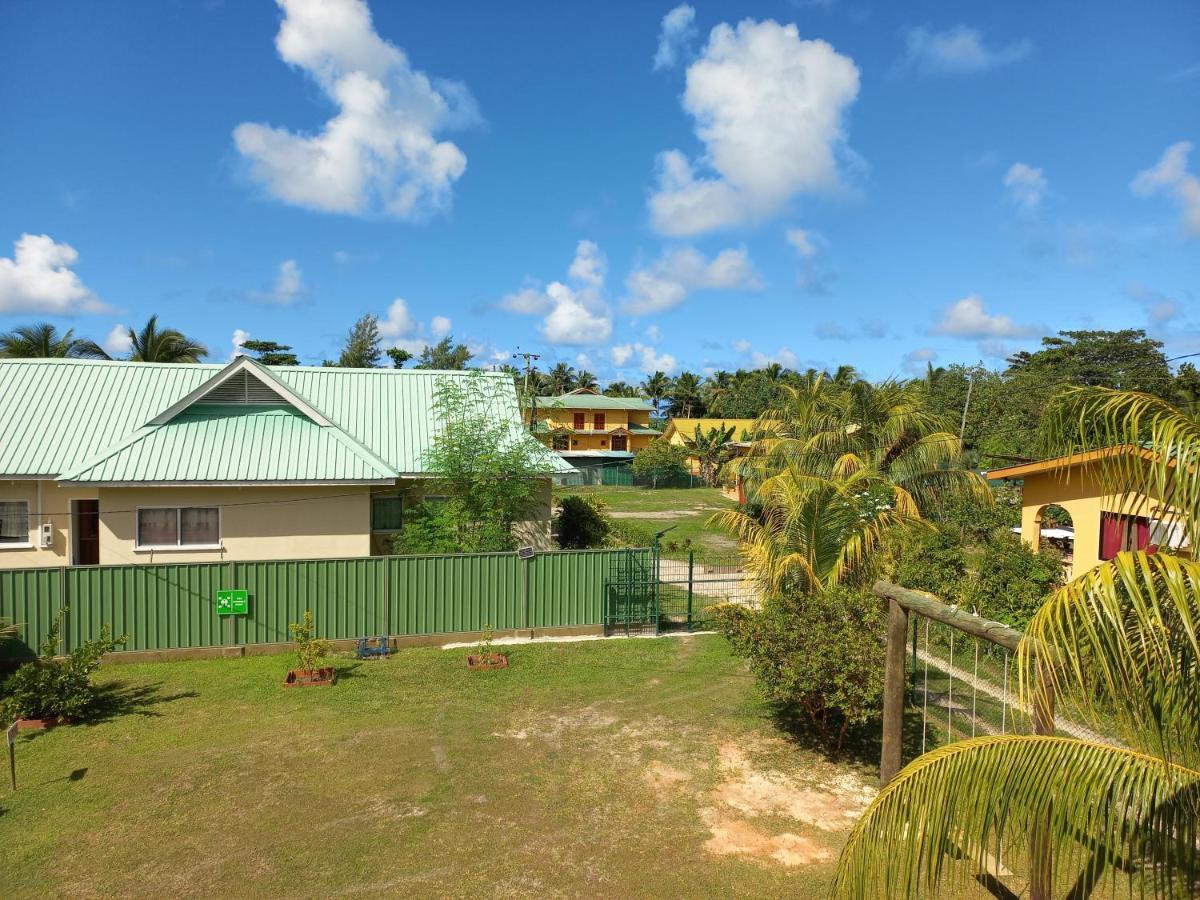 Blue Sky Self Catering Apartment Grand Anse  Exterior photo