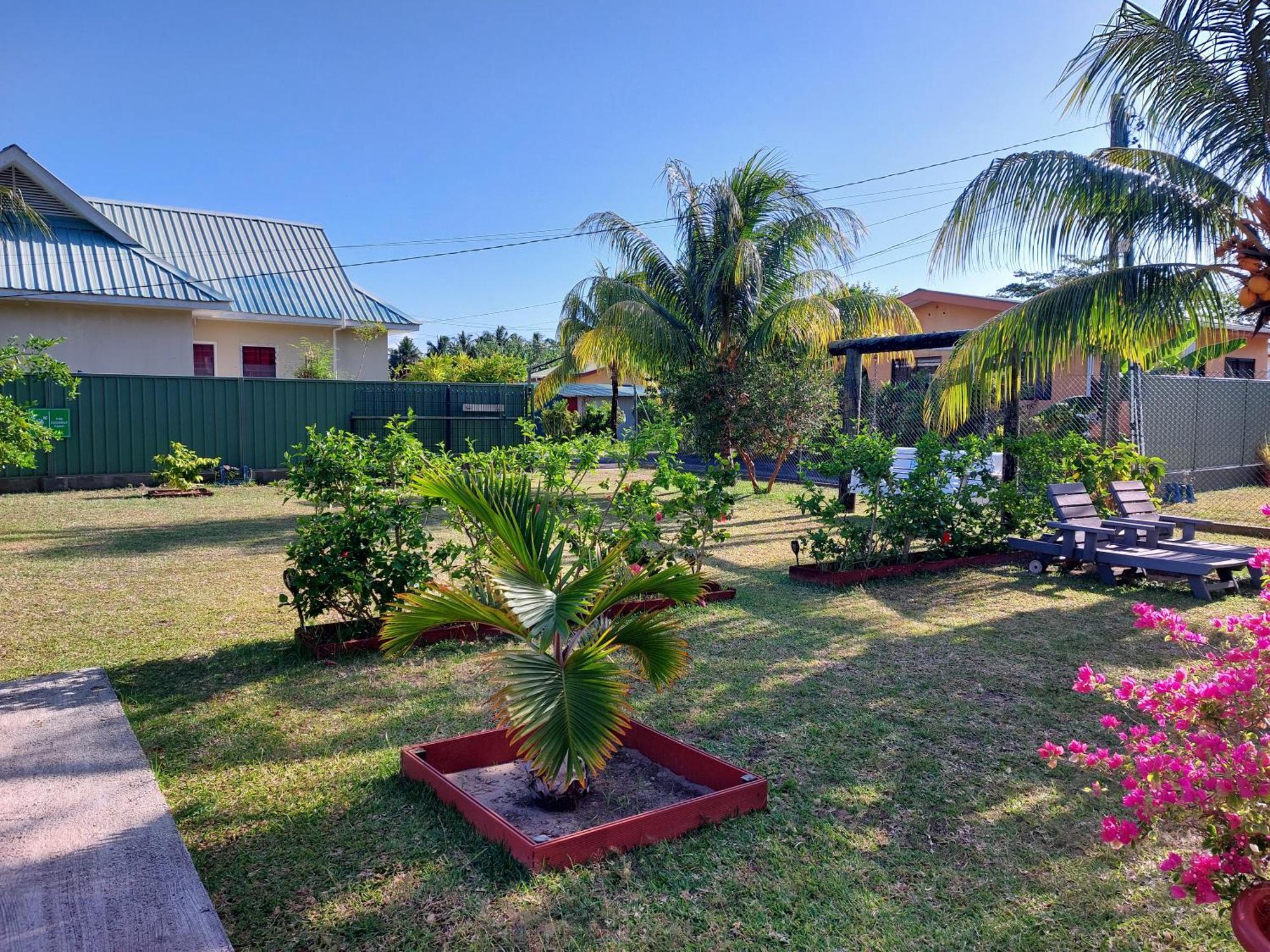 Blue Sky Self Catering Apartment Grand Anse  Exterior photo